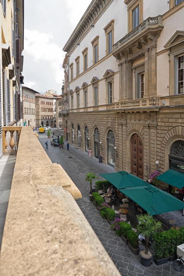 Ferienwohnung Tornabuoni Living Florenz Exterior foto
