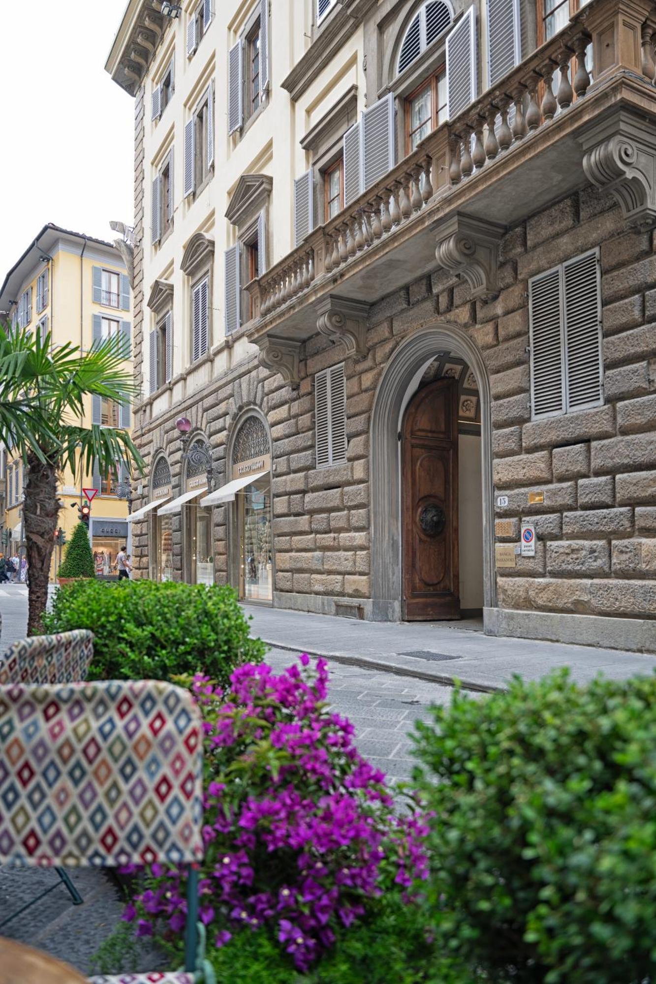 Ferienwohnung Tornabuoni Living Florenz Exterior foto