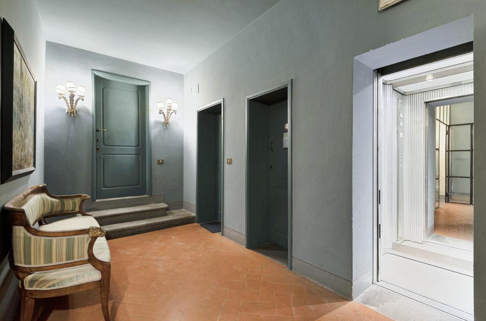 Ferienwohnung Tornabuoni Living Florenz Exterior foto