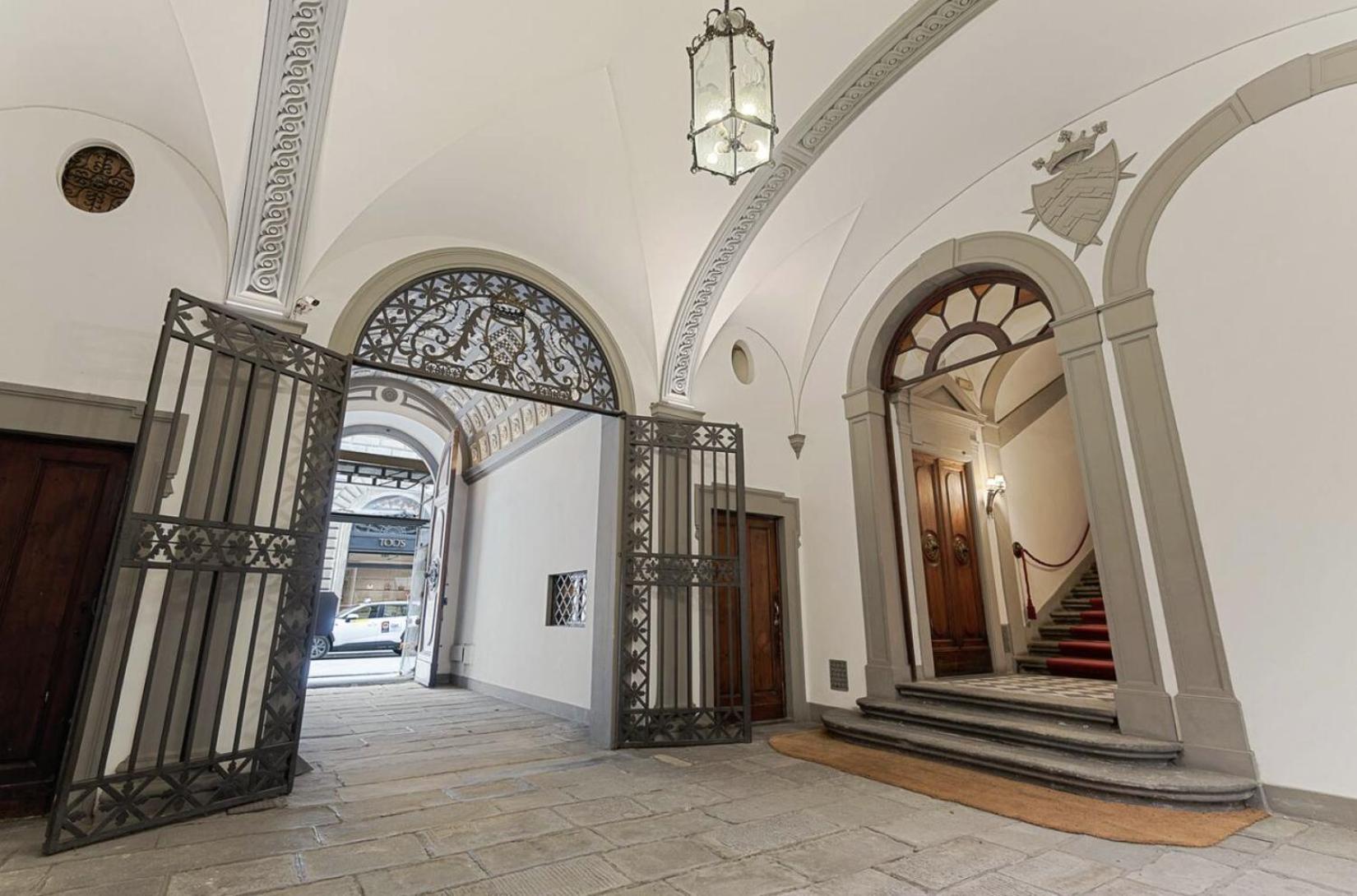 Ferienwohnung Tornabuoni Living Florenz Exterior foto